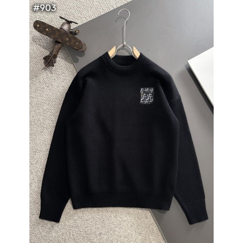 펜* 로고 포켓 라운드 넥 스웨터.유