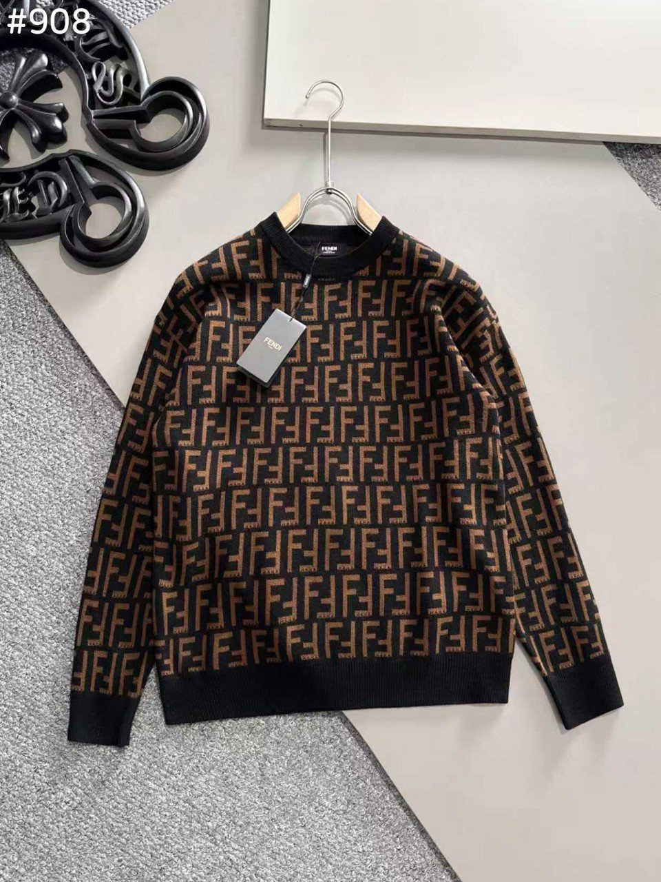 펜* FF 모티프 자가드 울 스웨터.유