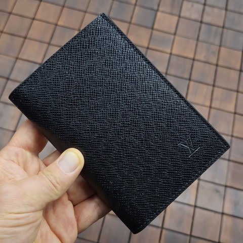 루* 타이가 여권지갑.ㅋ