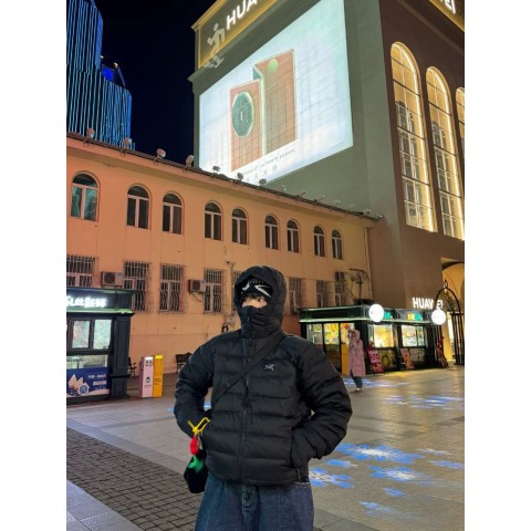 아**릭* THORIUM(토륨) 후디 경량 패딩(블랙실버) .i