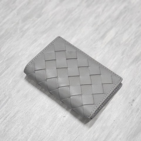 보** 인트레치아토 지갑(그레이).ㅋ