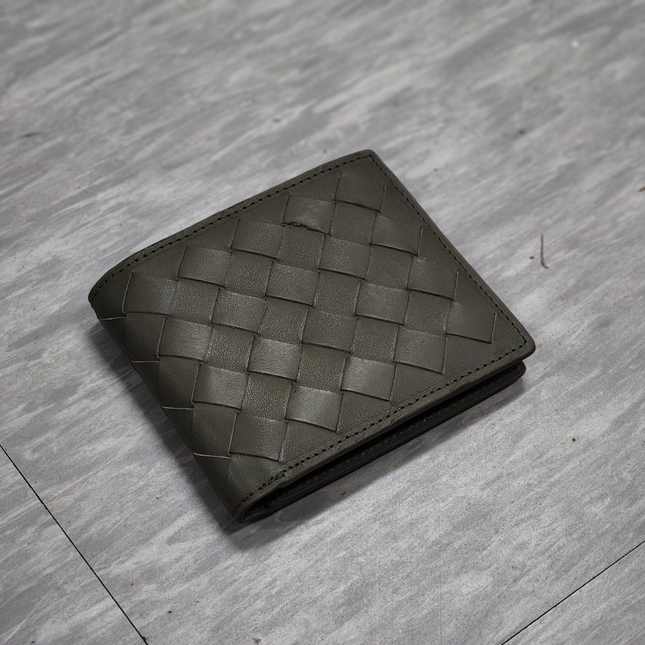 보** 인트레치아토 반지갑(카키).ㅋ