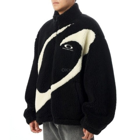 발**** 루프 스포츠 아이콘 집업 후리스 자켓.유