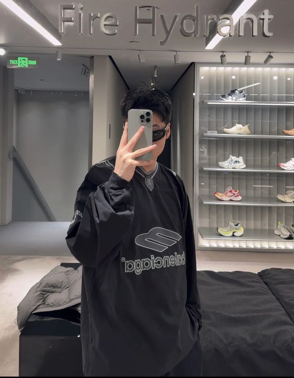 발**** 26 3B 풋볼 V넥 롱슬리브(블랙).i