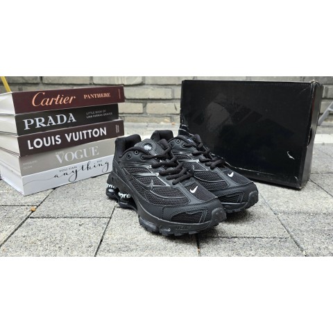 나*키 X 슈*림 샥스 블랙.ㅌ