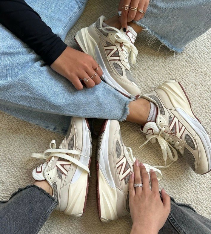 뉴*란스 X 로*피아나  996V6.ㄷ