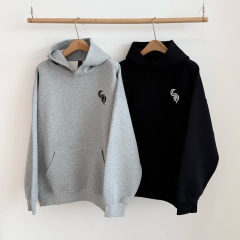 크**츠 엠보 자수 로고 풀 오버 후드.더