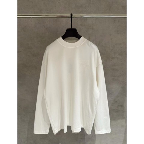 크***  크로스자수 오버 롱슬리브 티셔츠.a