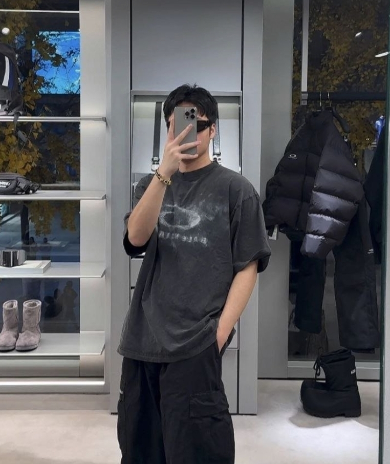 발*** 26 워시드 크레용 티셔츠.n