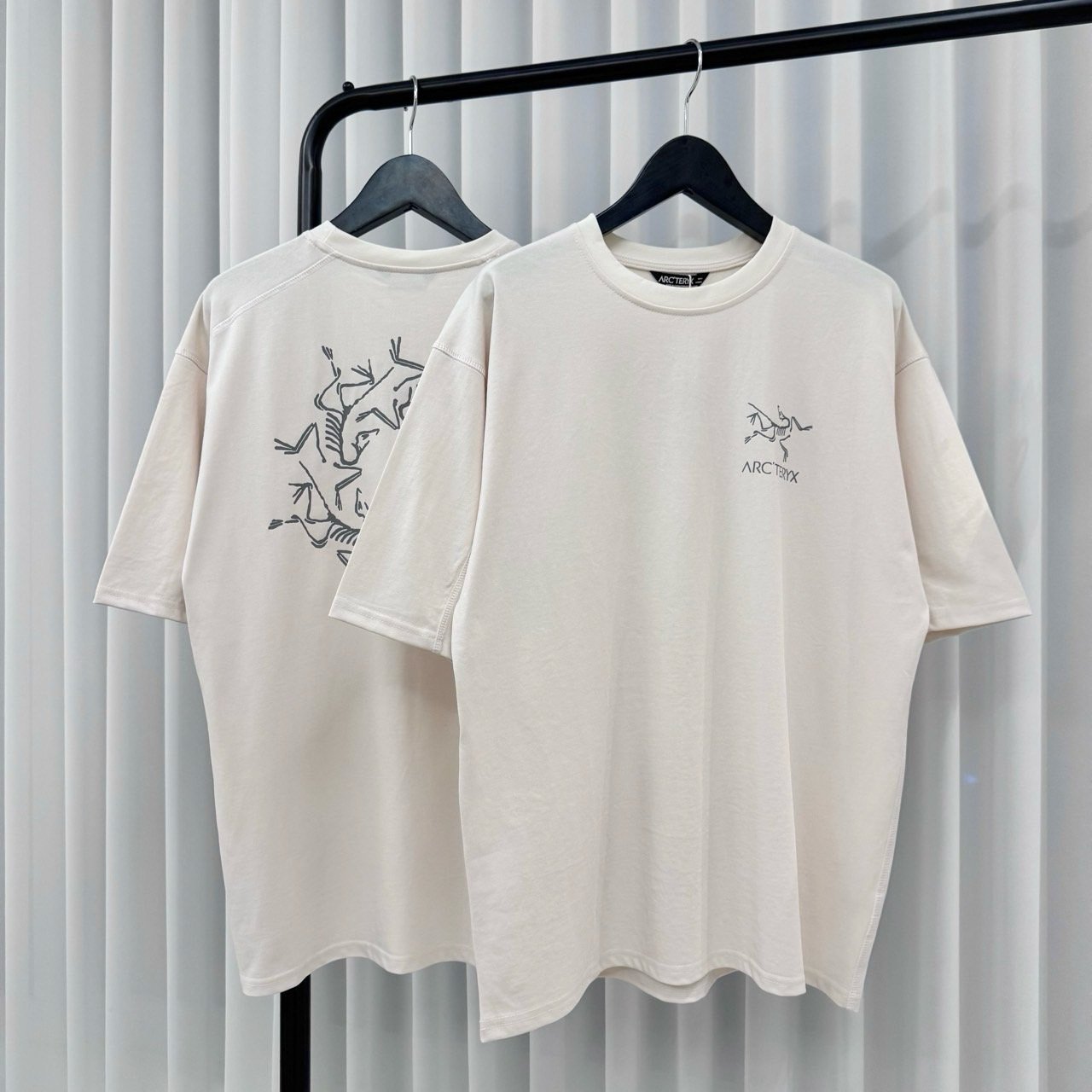 아***스 시스템A 솔라리움 반팔 티셔츠