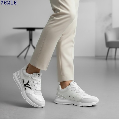 루* 클래식 트레이너 스니커즈(화이트).ㄱ