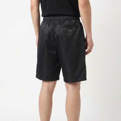 P*** 백플레이트 반바지.ㄹ